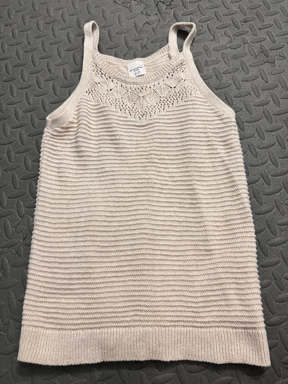 Abercrombie kids 13/14 crochet Tank beige/tan